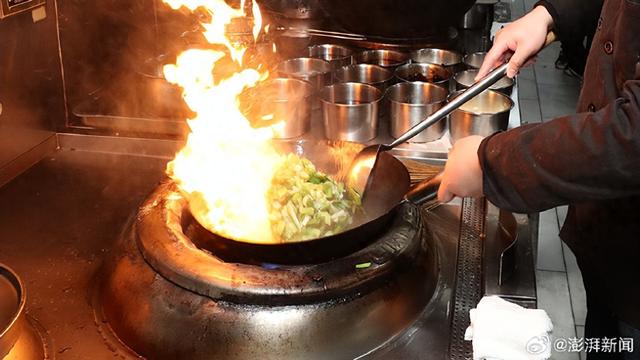 锅气香精、烤红薯香精面世，预制菜添加剂再引热议